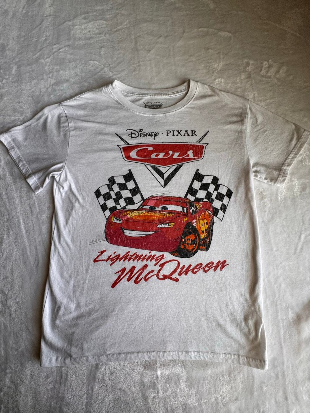 Disney Pixar Cars Lightning McQueen T Shirt Large White Distressed Graphic Tee